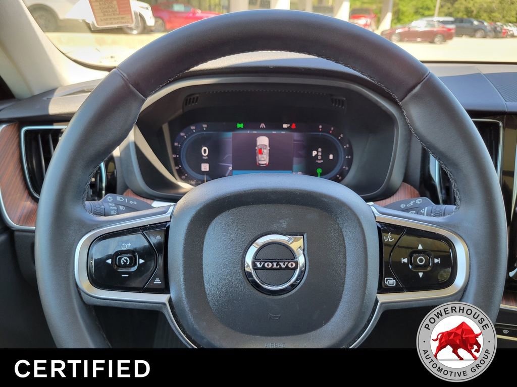 Used 2024 Volvo XC60 B5 Plus AWD/4WD image 35
