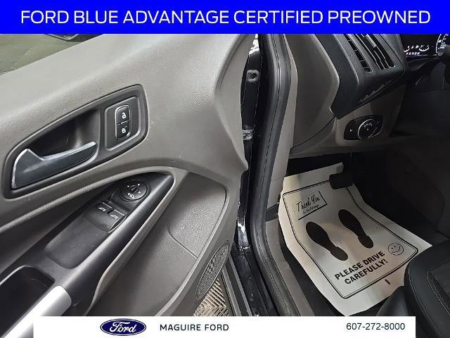 Certified 2022 Ford Transit Connect XLT w/ Trailer Tow Package image 31