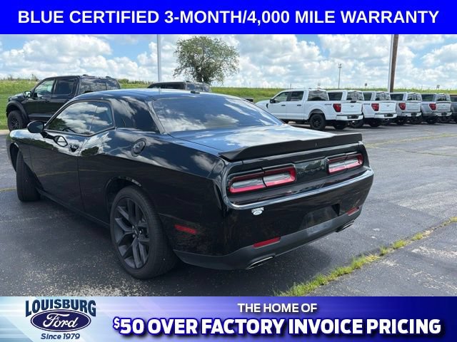 Used 2021 Dodge Challenger SXT w/ Blacktop Package RWD image 3