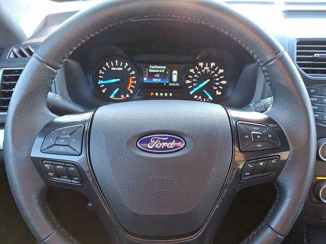 Certified 2019 Ford Explorer XLT w/ Class III Trailer Tow Package image 27