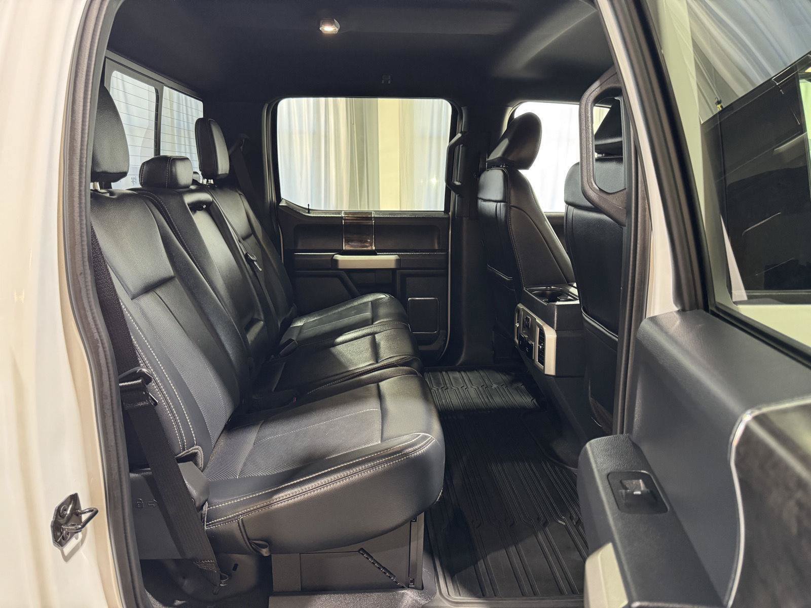 Certified 2022 Ford F350 Lariat w/ Chrome Package AWD/4WD image 30