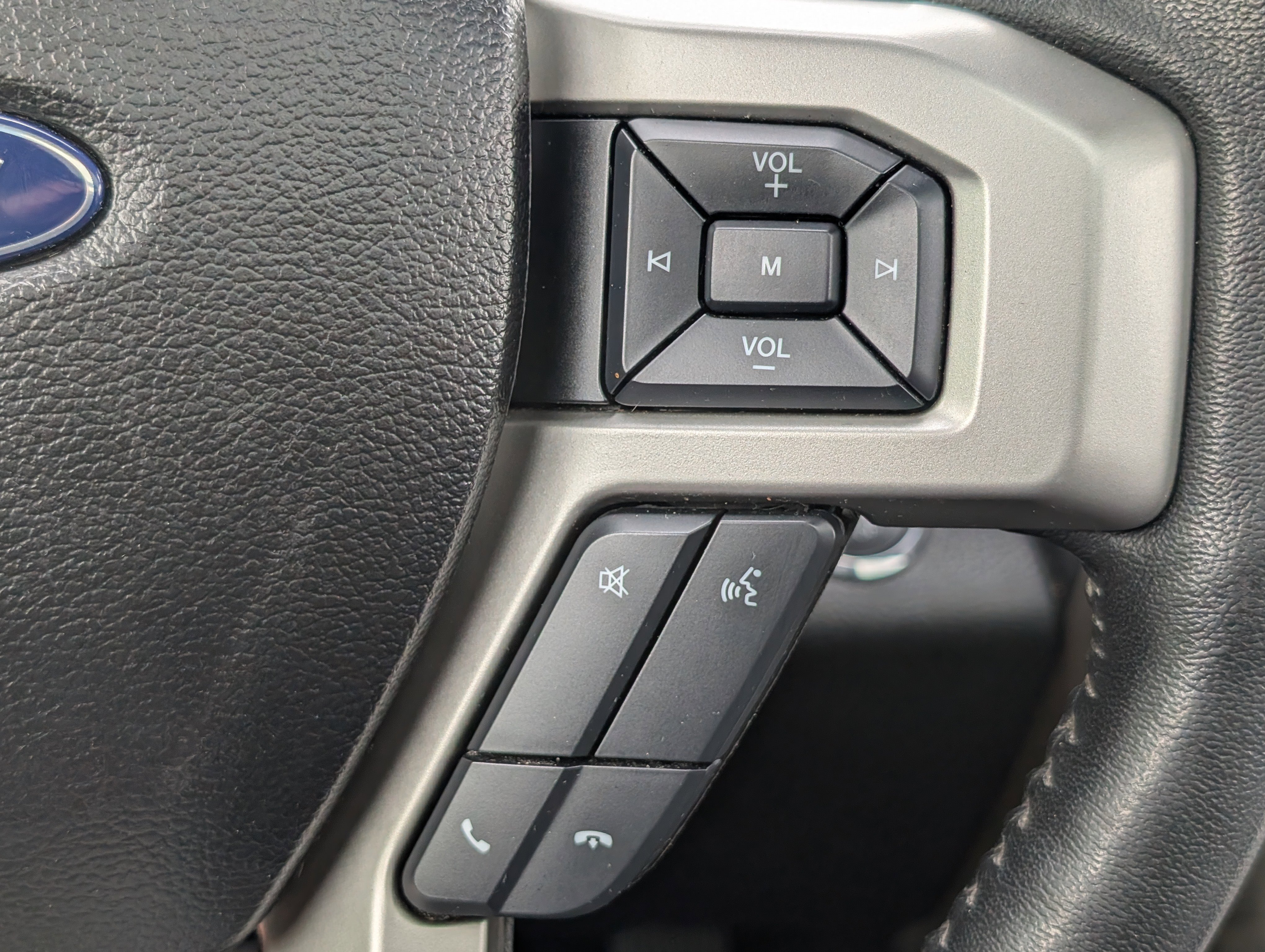 Certified 2017 Ford F250 Lariat w/ Lariat Ultimate Package AWD/4WD image 25
