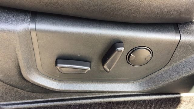 Certified 2020 Ford F150 Lariat w/ Equipment Group 502A Luxury image 21