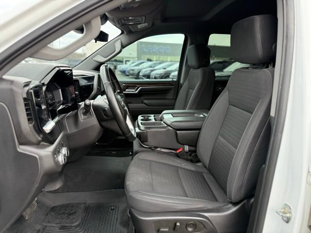 Used 2023 GMC Sierra 1500 SLE w/ X31 Off-Road Package image 23