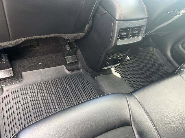 Certified 2023 Ford Edge ST-Line AWD/4WD image 8