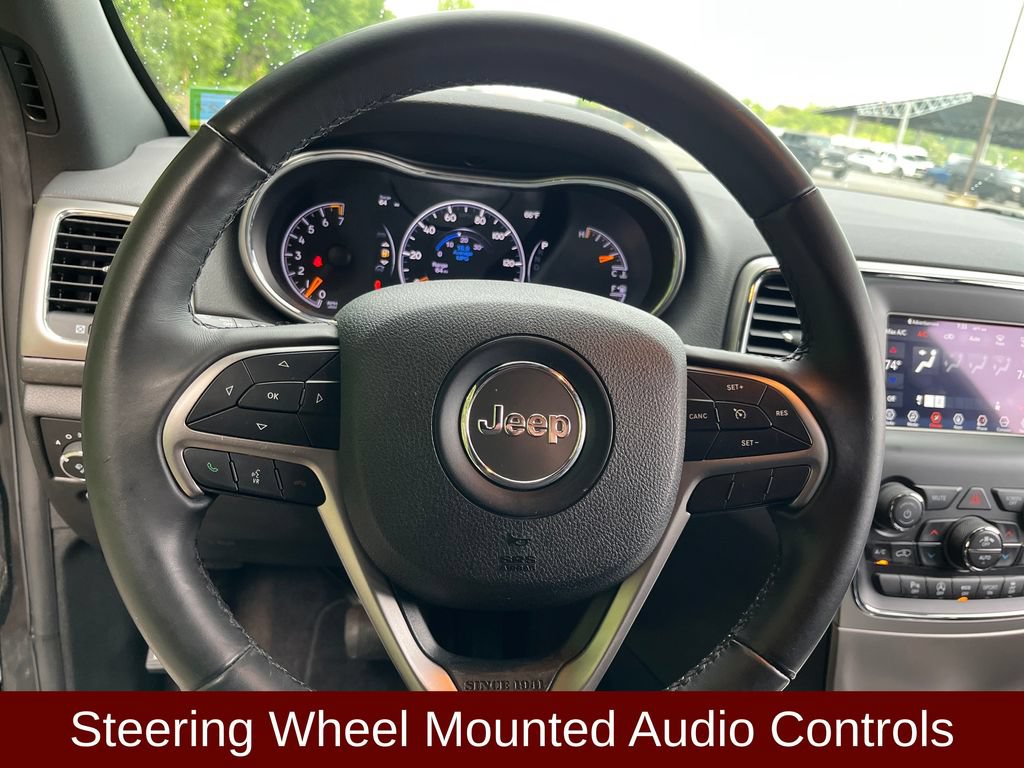 Used 2018 Jeep Grand Cherokee Laredo AWD/4WD image 14