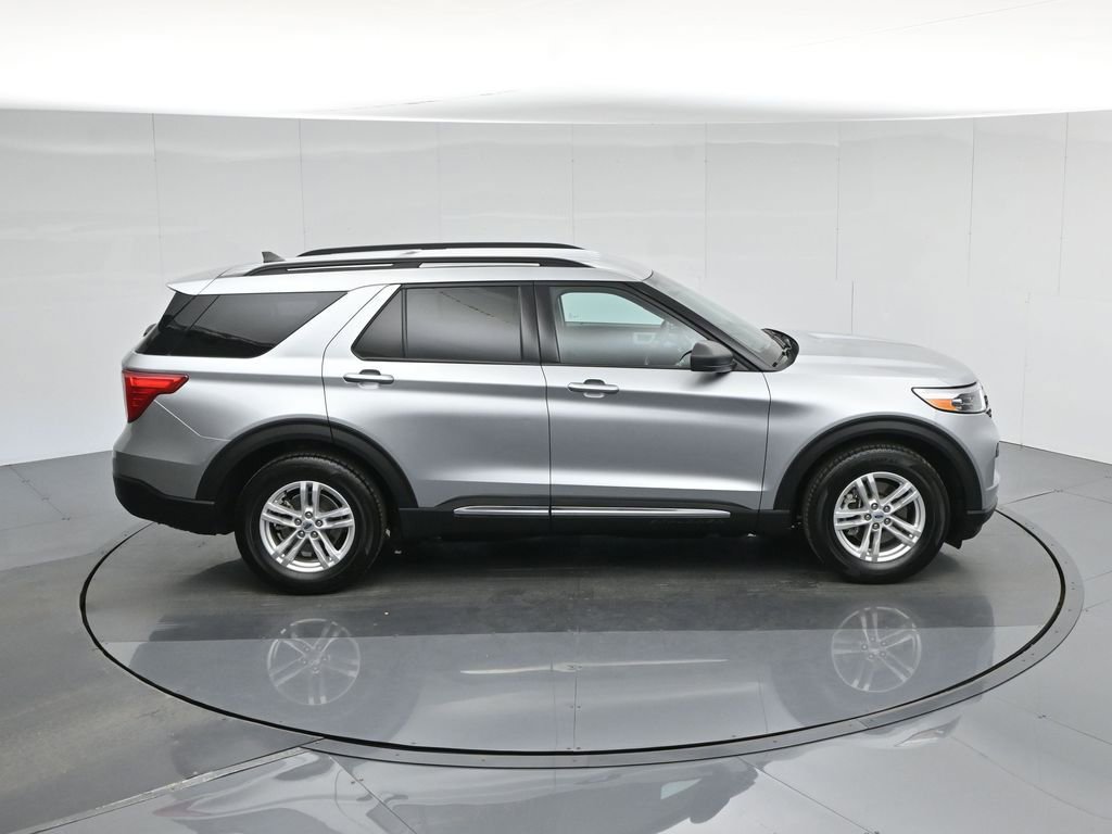 Certified 2023 Ford Explorer XLT image 45