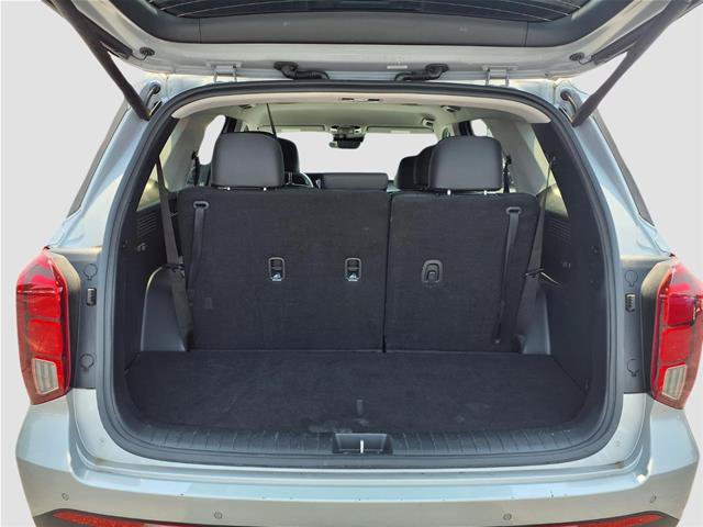 Used 2025 Hyundai Palisade SEL FWD image 24