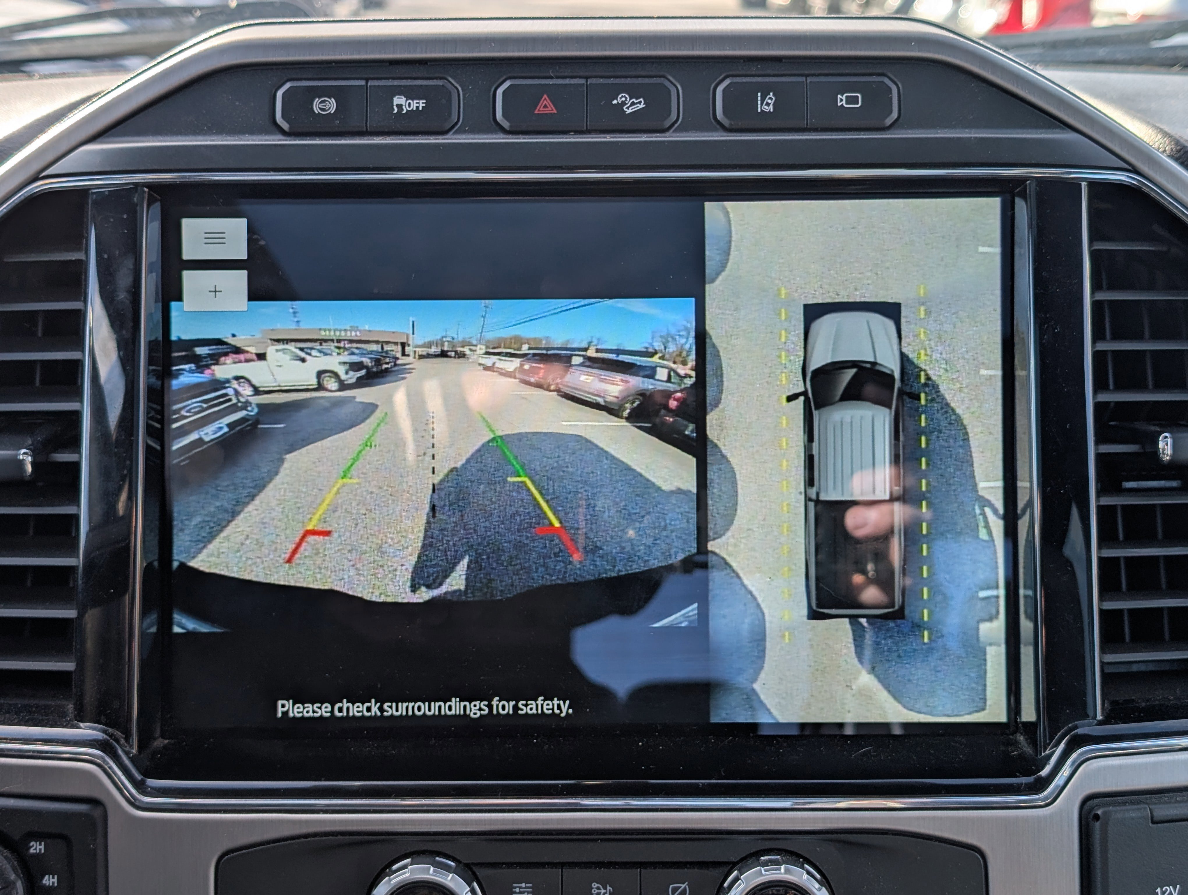 Certified 2022 Ford F350 Platinum image 33