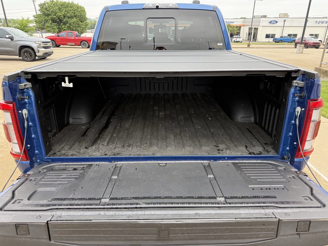 Certified 2022 Ford F150 Raptor w/ Equipment Group 801A High AWD/4WD image 31