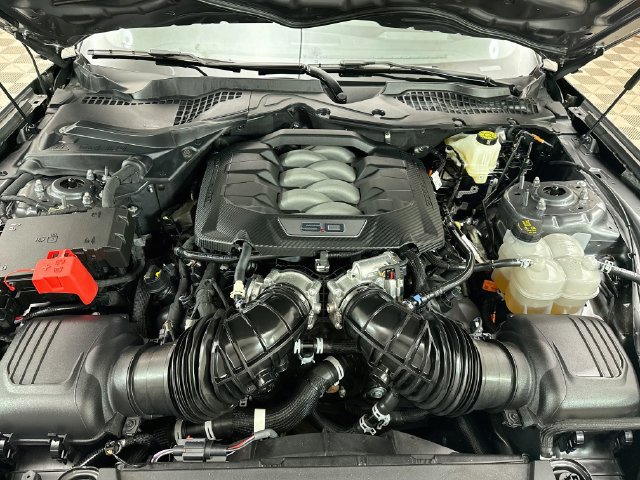Certified 2025 Ford Mustang GT Premium RWD image 28