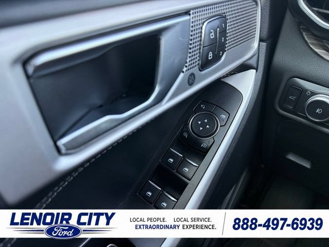 Certified 2021 Ford Explorer Limited w/ Equipment Group 301A AWD/4WD image 18