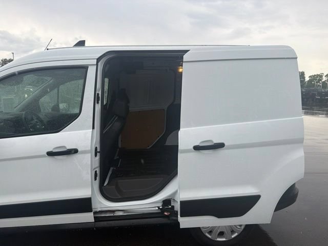 Certified 2022 Ford Transit Connect XL FWD image 17
