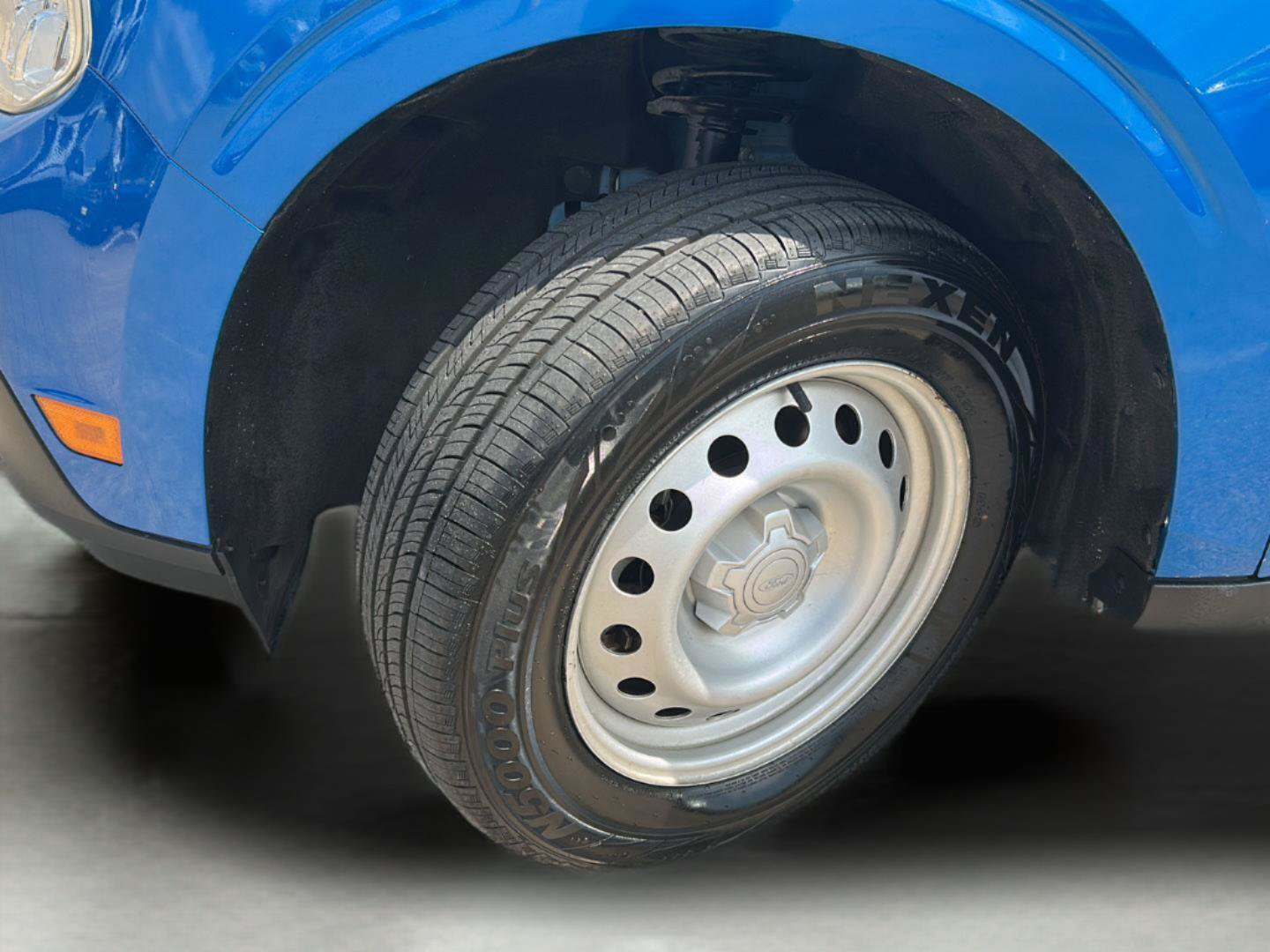 Certified 2022 Ford Maverick XL FWD image 29