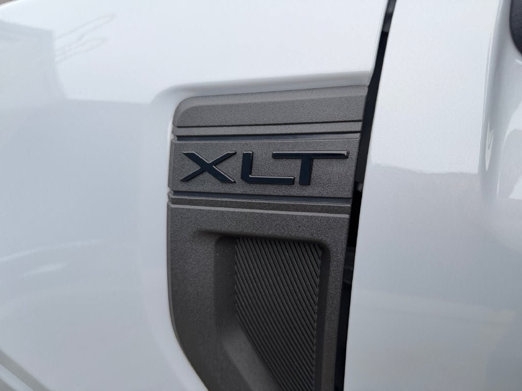 Certified 2025 Ford Maverick XLT w/ XLT Luxury Package AWD/4WD image 35