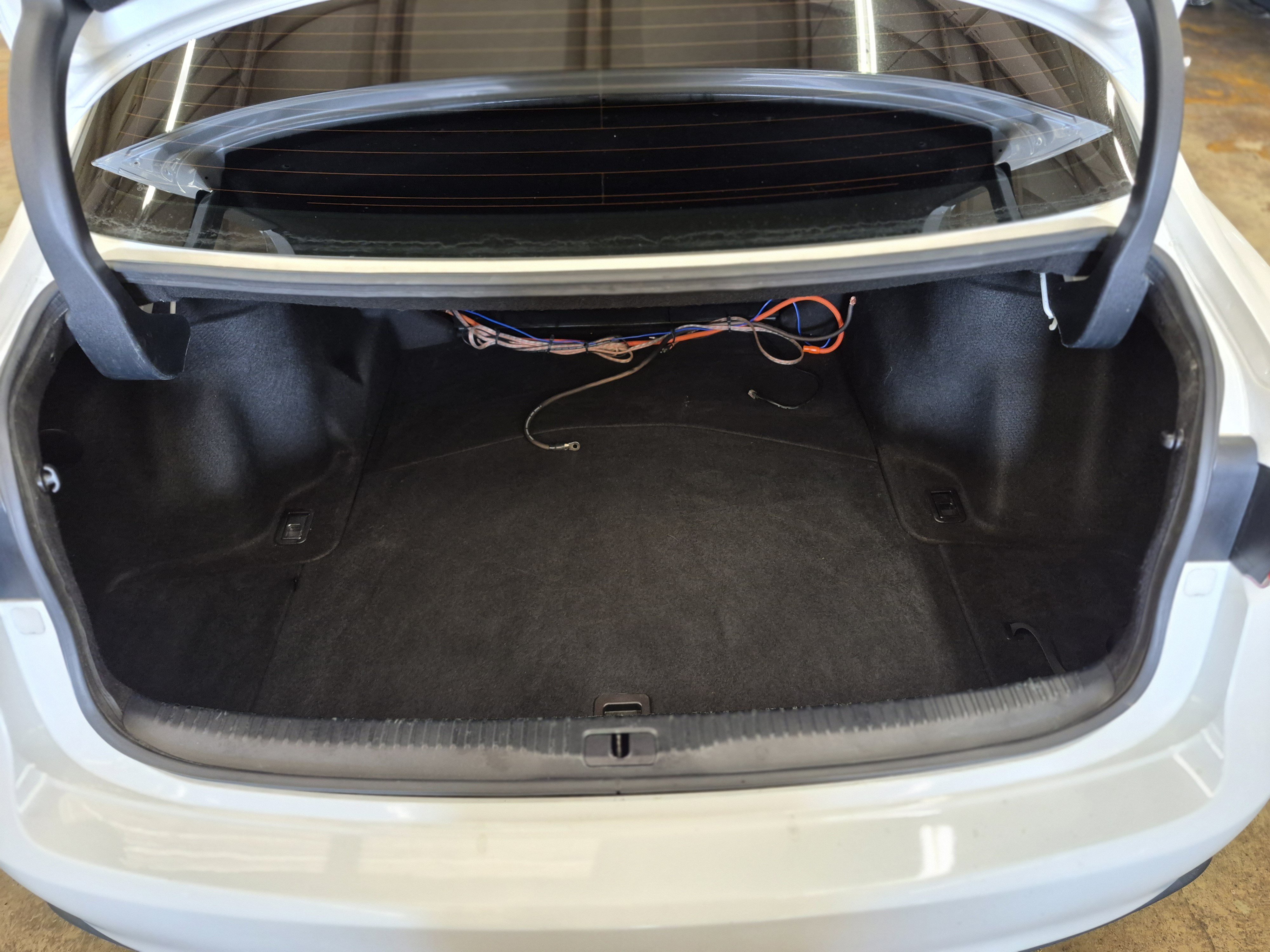 Used 2020 Lexus IS 300 w/ Accessory Package RWD image 9