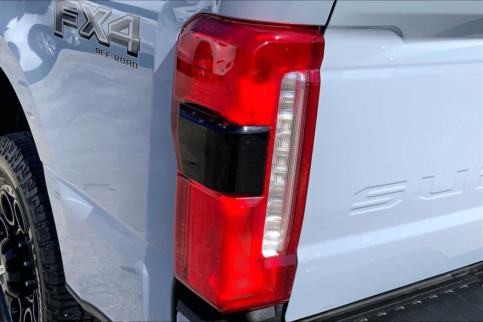 Certified 2024 Ford F250 4x4 Crew Cab Super Duty image 26