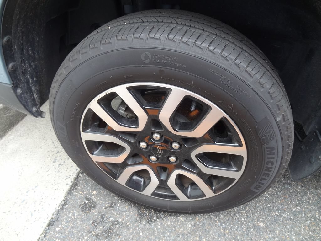 Certified 2022 Ford Maverick Lariat w/ Lariat Luxury Package FWD image 13