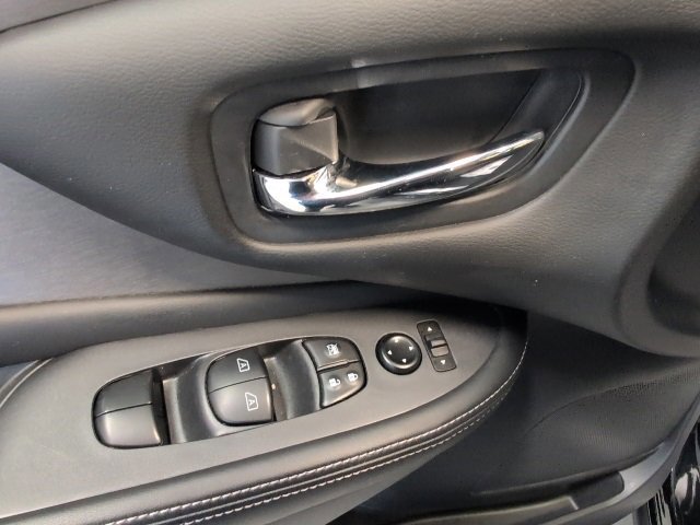 Used 2024 Nissan Murano SV image 15