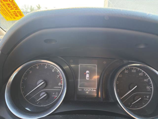 Used 2020 Toyota Camry LE FWD image 11