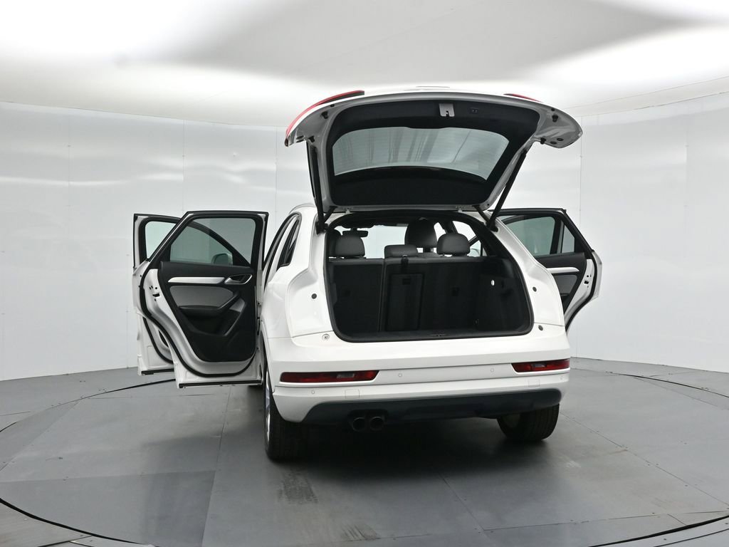 Used 2018 Audi Q3 2.0T Premium w/ Convenience Package image 34