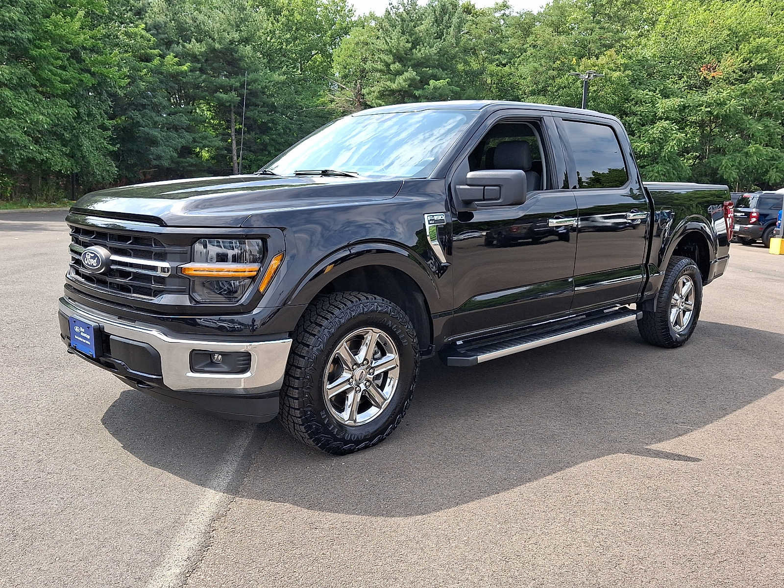 Certified 2025 Ford F150 XLT w/ Equipment Group 301A Standard AWD/4WD image 3