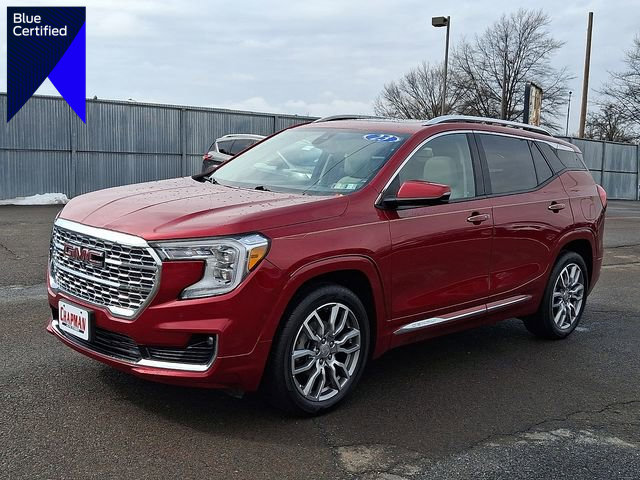 Used 2023 GMC Terrain Denali w/ Denali Premium Package image 1
