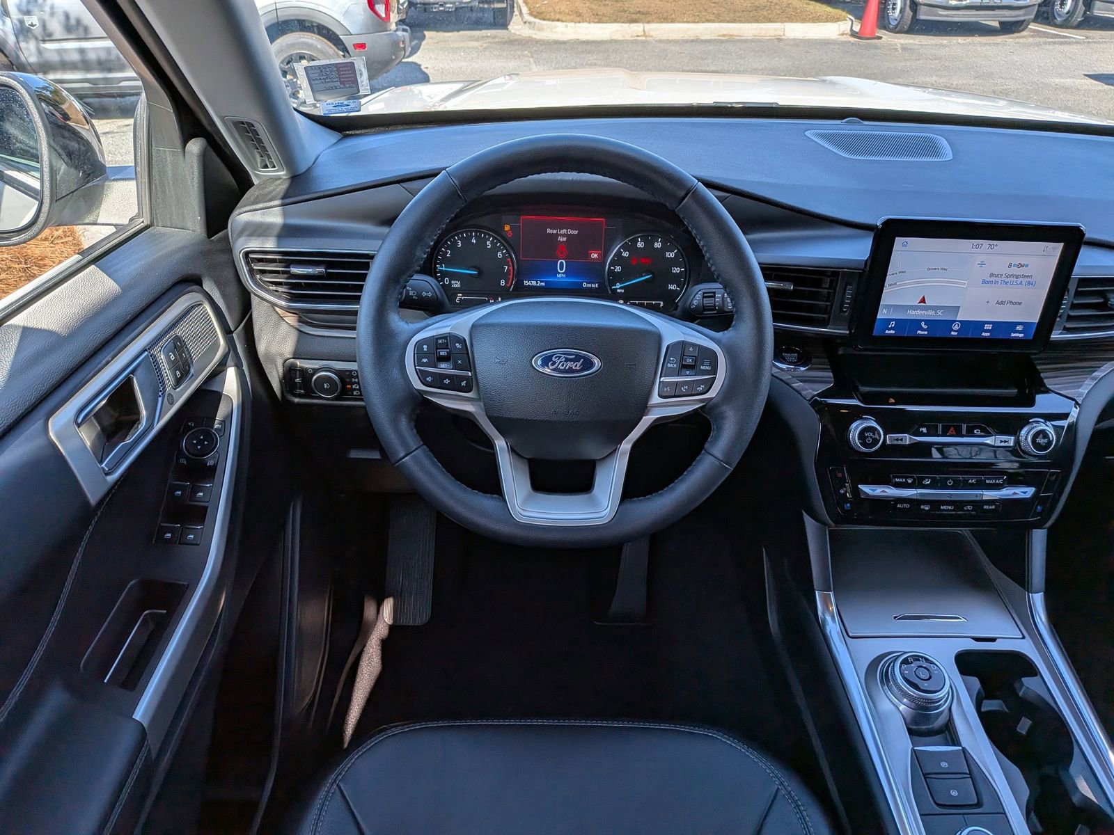 Certified 2023 Ford Explorer Limited w/ Equipment Group 301A image 19