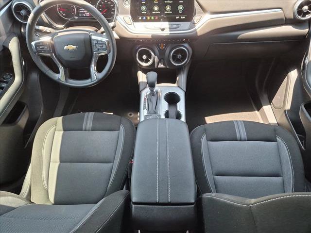 Used 2024 Chevrolet Blazer LT w/ Redline Edition FWD image 17