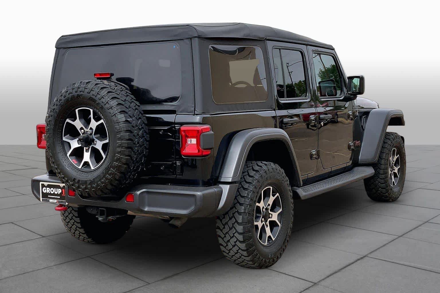 Used 2021 Jeep Wrangler Unlimited Rubicon AWD/4WD image 17