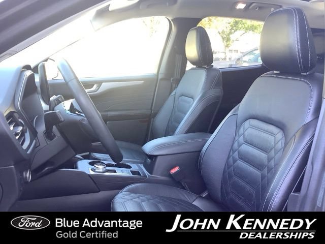 Certified 2023 Ford Escape Platinum w/ Premium Technology Package AWD/4WD image 12