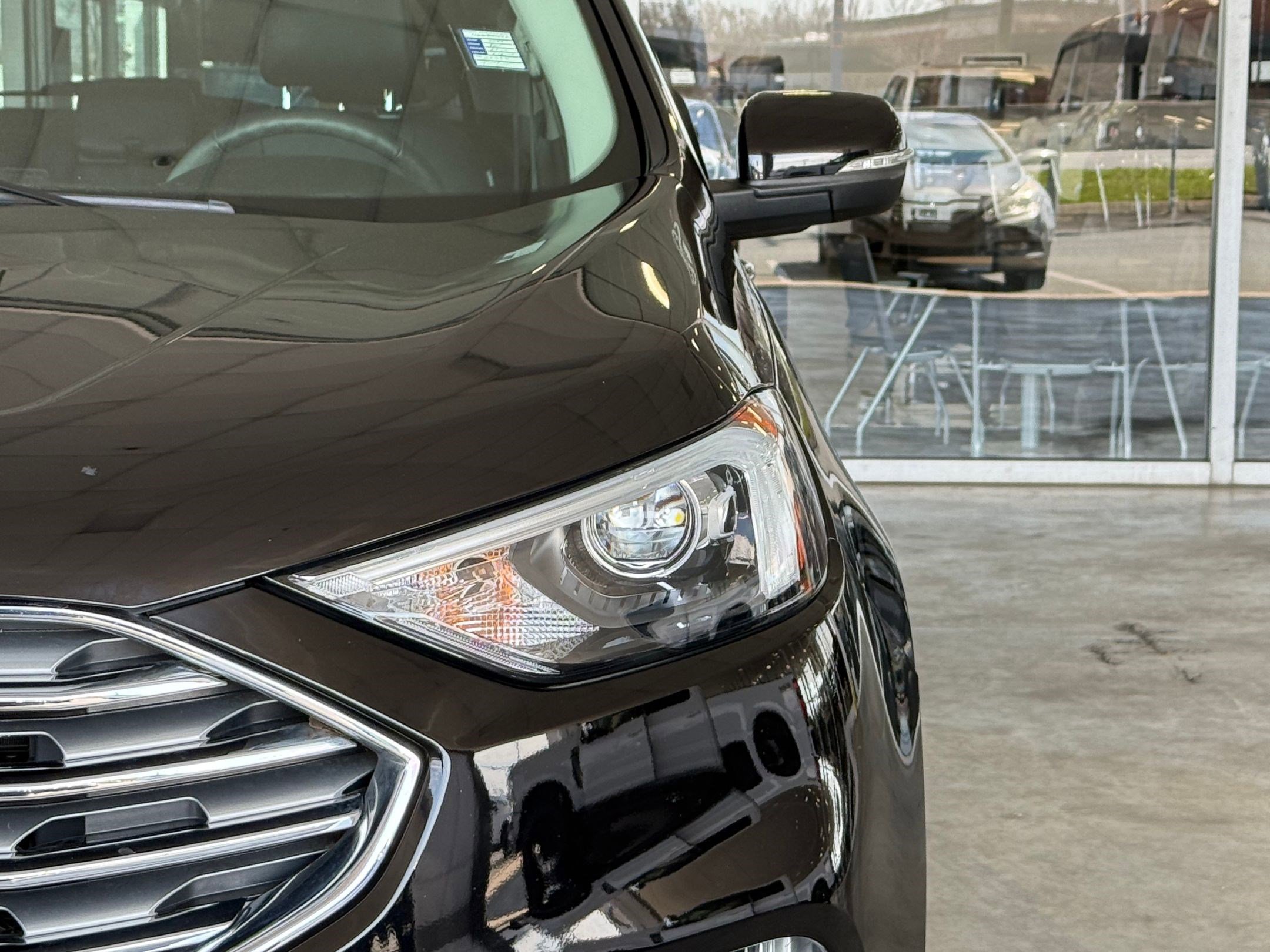 Certified 2022 Ford Edge Titanium w/ Cargo Accessory Package image 11