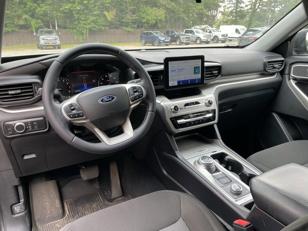 Certified 2022 Ford Explorer XLT image 10