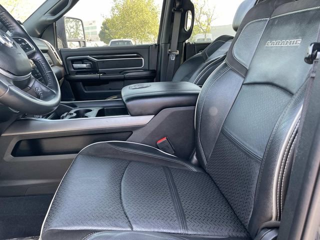 Used 2023 RAM 2500 Laramie w/ Night Edition image 5