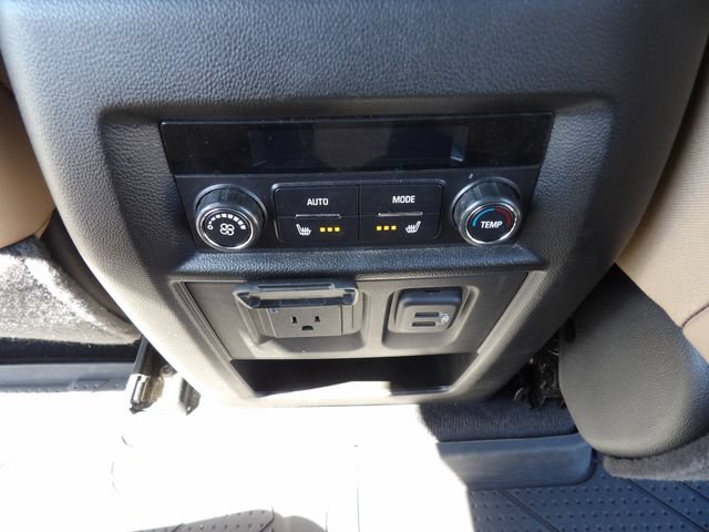 Used 2023 Chevrolet Traverse Premier w/ LPO, Floor Liner Package AWD/4WD image 23