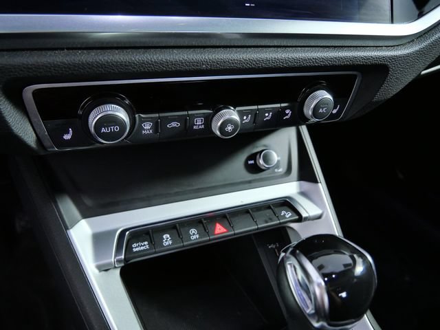 Used 2019 Audi Q3 2.0T Premium AWD/4WD image 20