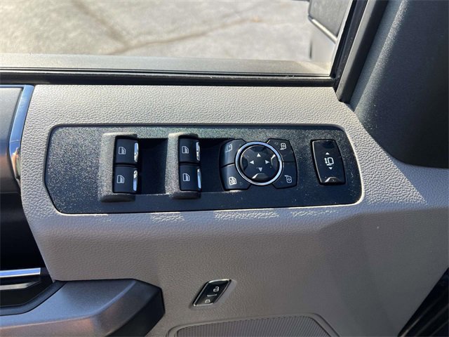 Certified 2017 Ford F350 XLT w/ XLT Premium Package image 11