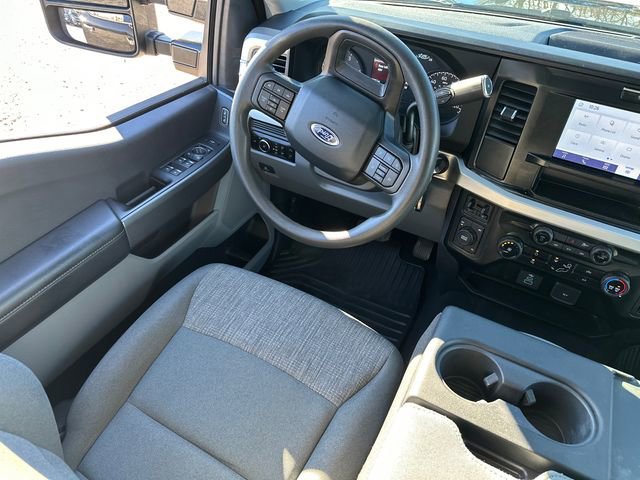 Certified 2025 Ford F450 XLT w/ Camper Package image 19