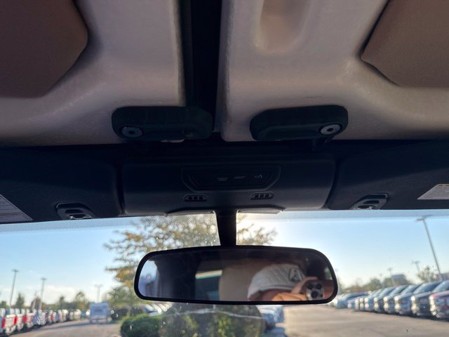 Used 2022 Jeep Wrangler Sport AWD/4WD image 17