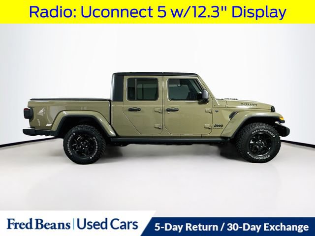 Used 2025 Jeep Gladiator Sport AWD/4WD image 10