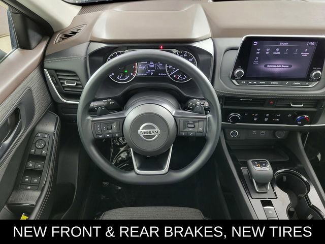 Used 2021 Nissan Rogue S image 23