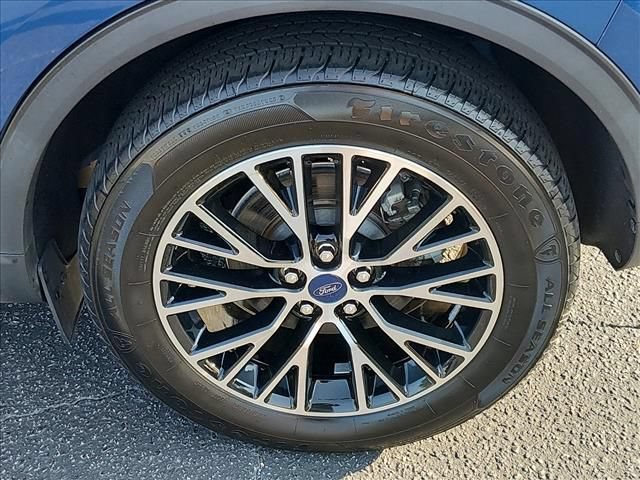 Certified 2022 Ford Escape SE FWD image 16