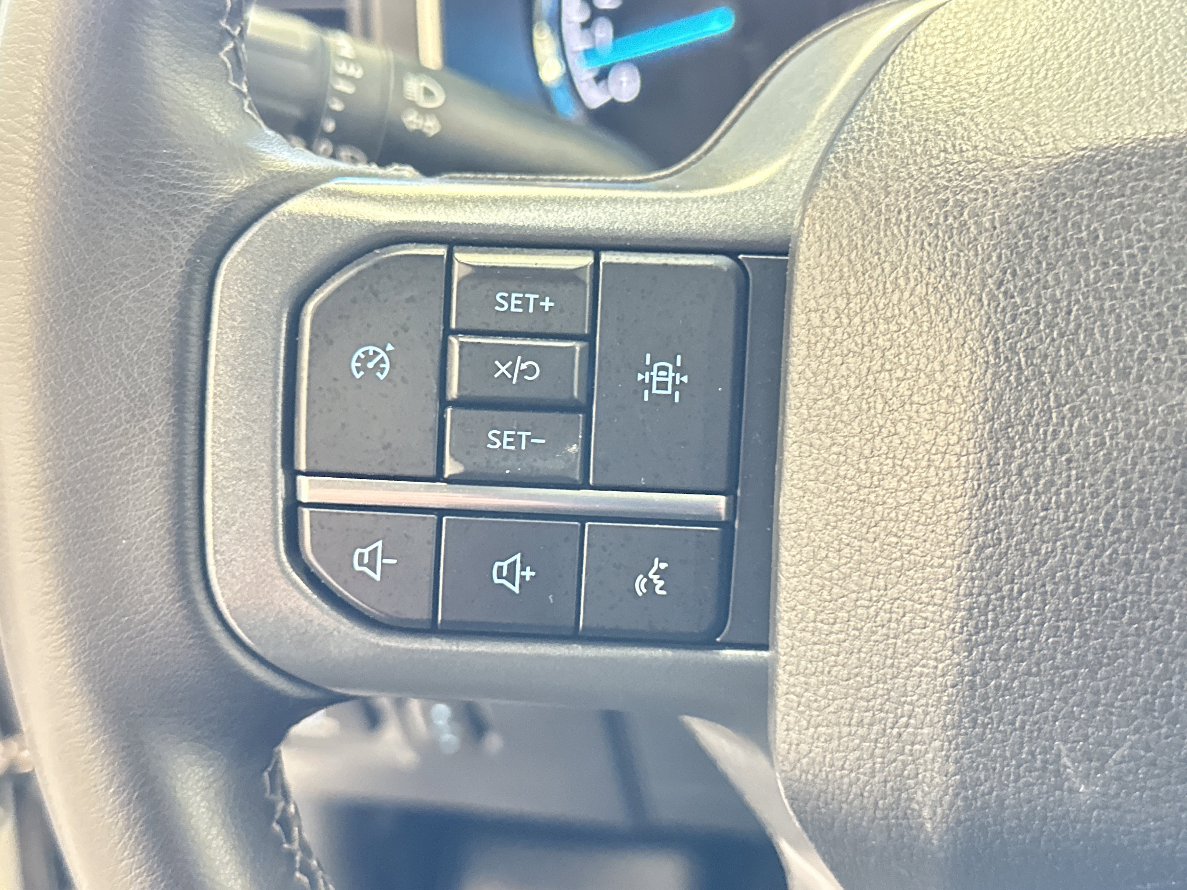 Certified 2023 Ford F150 XLT w/ Equipment Group 302A High image 38