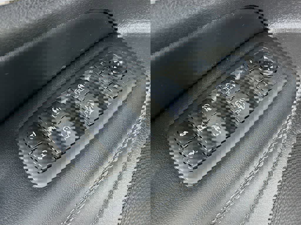 Used 2021 Jeep Grand Cherokee Limited w/ Quick Order Package 28K 80th image 30