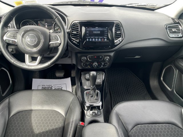 Used 2019 Jeep Compass Latitude AWD/4WD image 10