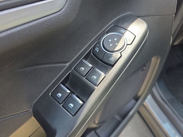 Certified 2024 Ford Escape Platinum w/ Premium Technology Package AWD/4WD image 12