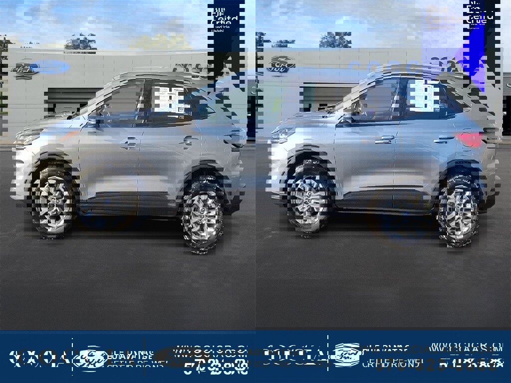 Certified 2022 Ford Escape SE w/ Cold Weather Package image 2