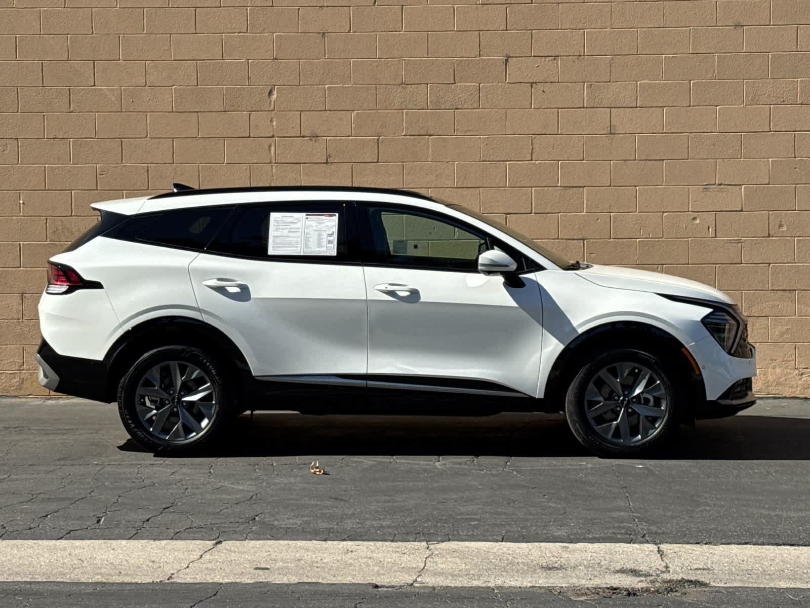 Used 2025 Kia Sportage SX Prestige AWD/4WD image 8
