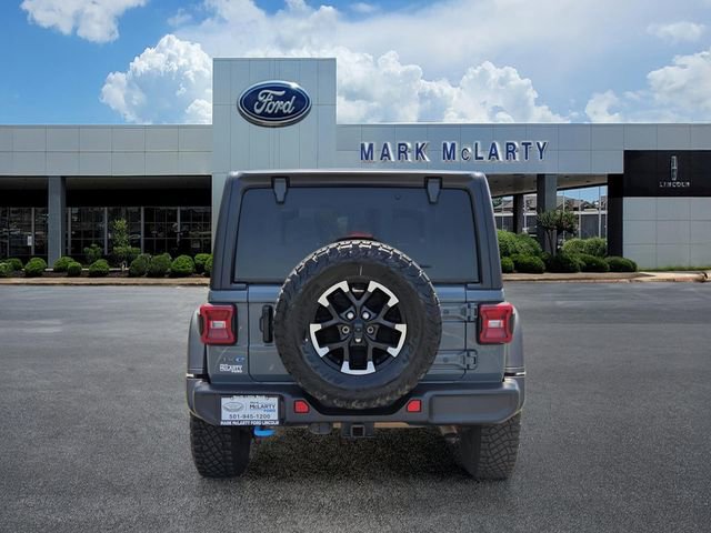 Used 2024 Jeep Wrangler Unlimited Rubicon 4xe AWD/4WD image 4