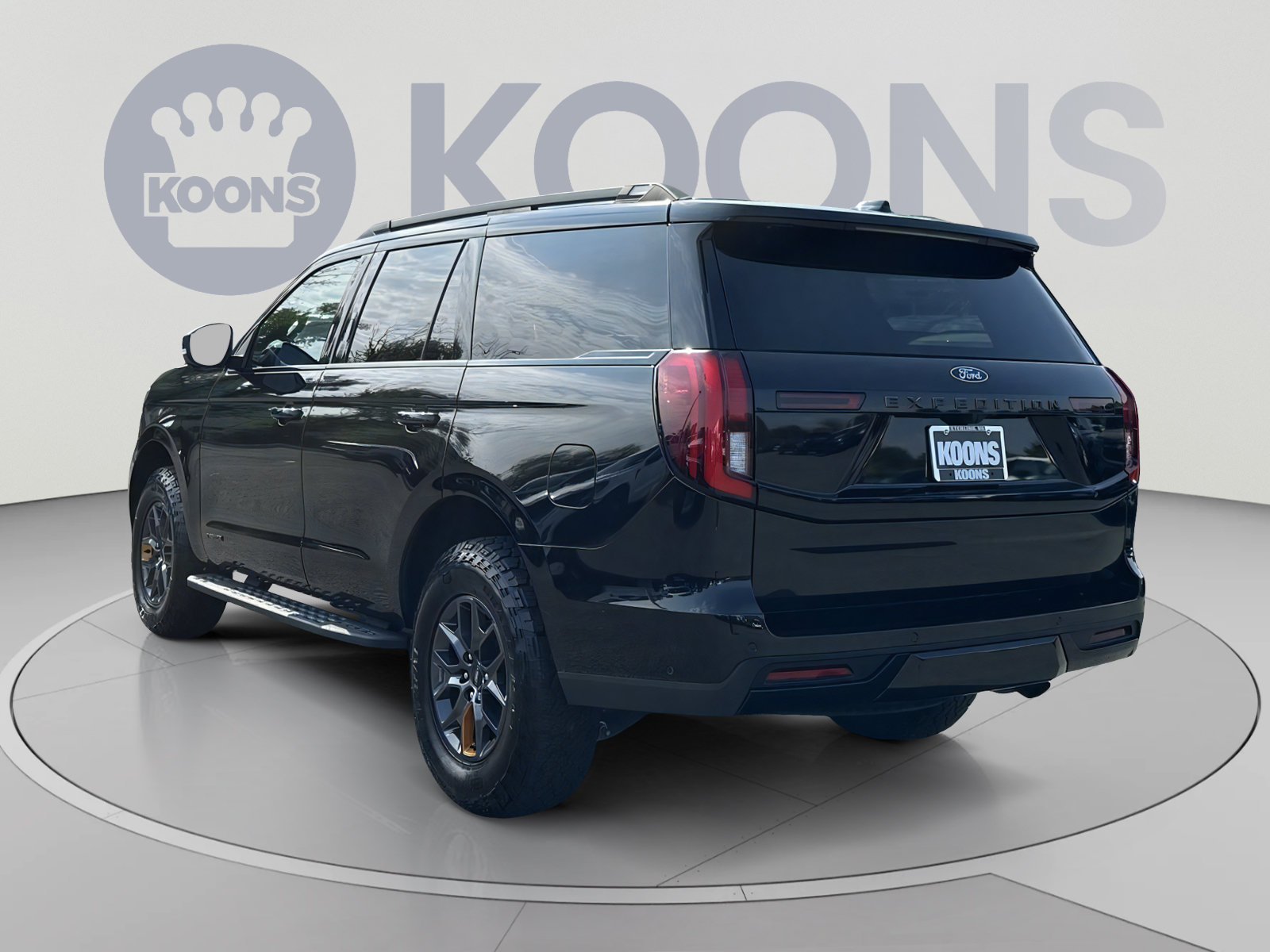 Certified 2025 Ford Expedition Tremor AWD/4WD image 8